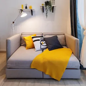 Cozy Market-square Retreat Located In The Heart Of The 10th District , Wien Österreich